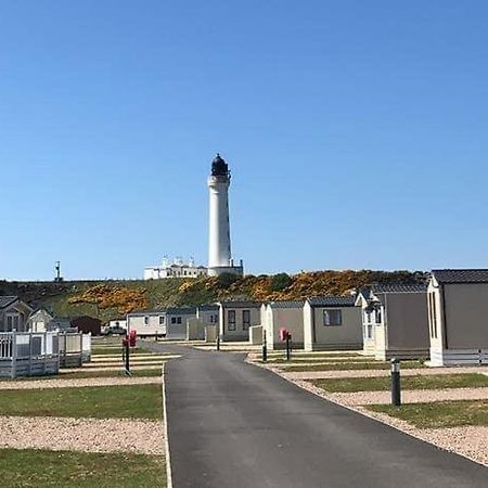 Highway Hotel Lossiemouth ภายนอก รูปภาพ