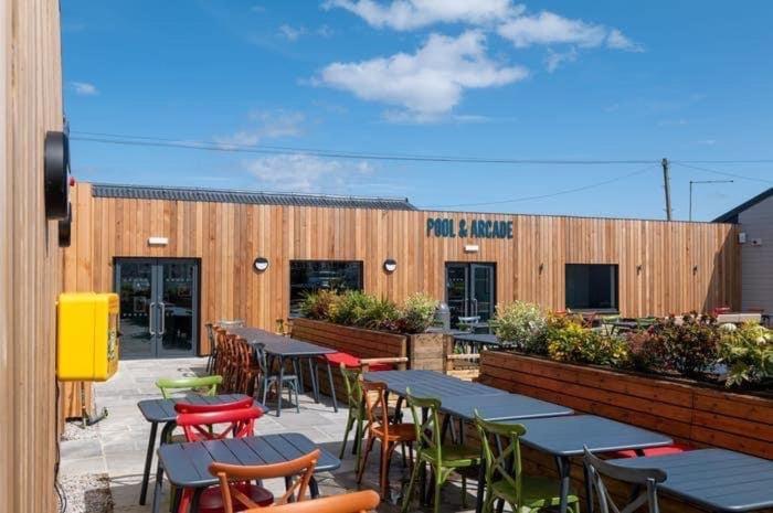 Highway Hotel Lossiemouth ภายนอก รูปภาพ