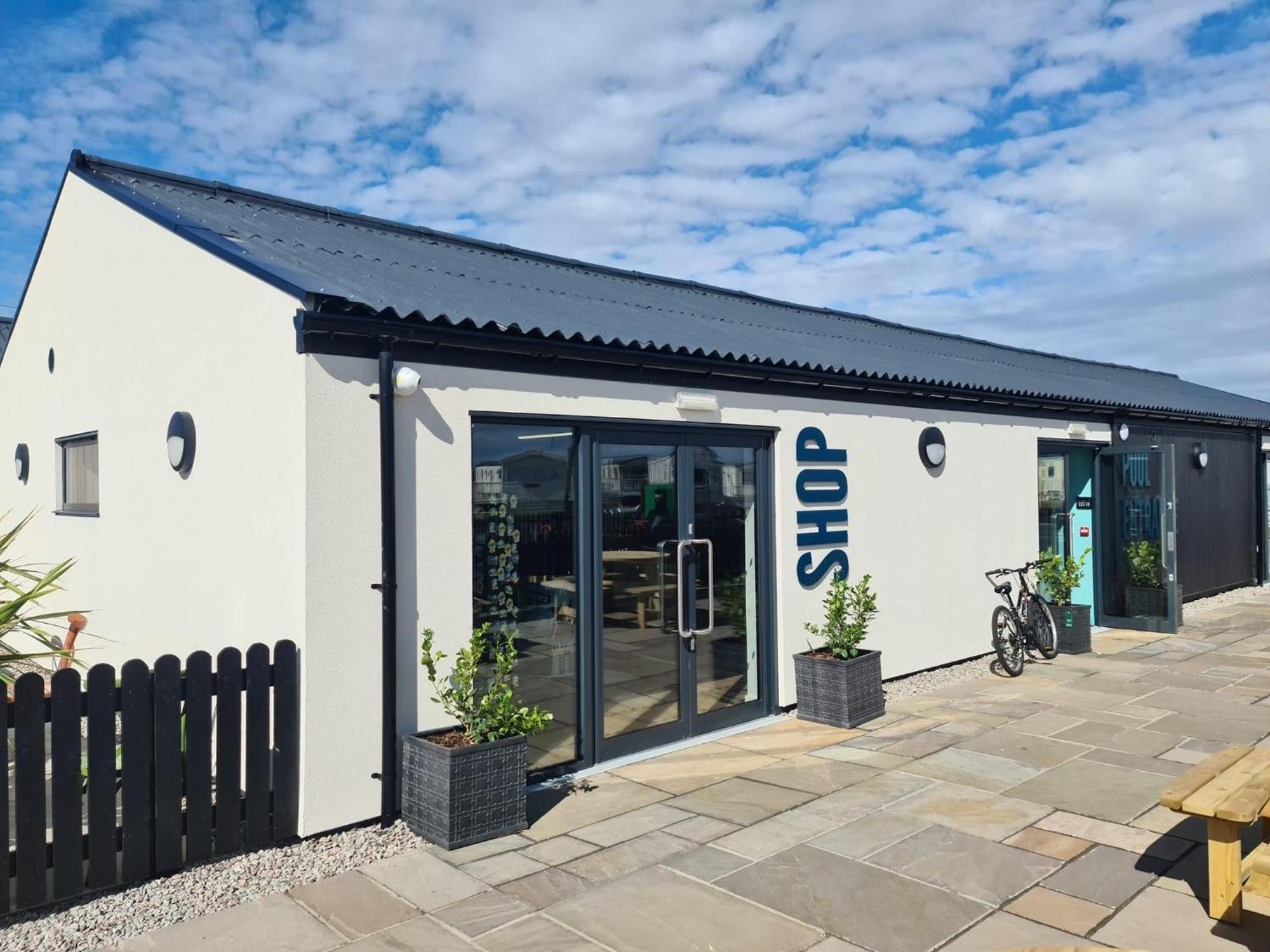 Highway Hotel Lossiemouth ภายนอก รูปภาพ